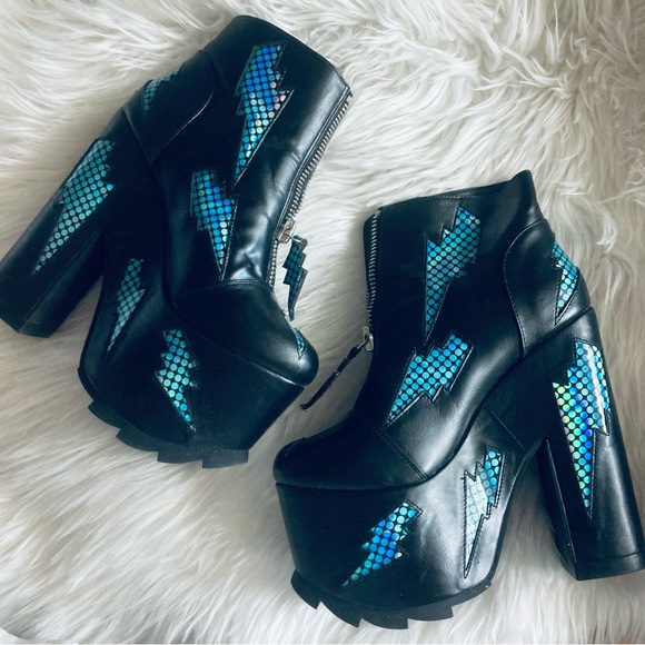 🖤 YRU Blue Lightning Platform Boots Size 6 - Picture 10 of 12